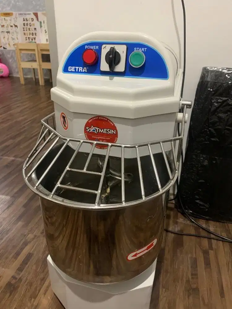 Mixer Spiral Getra DH-10