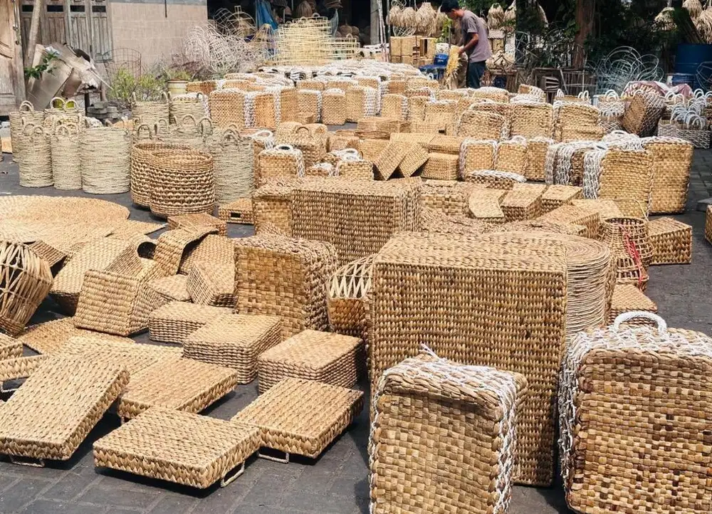 Lowongan admin online shop di setu bekasi