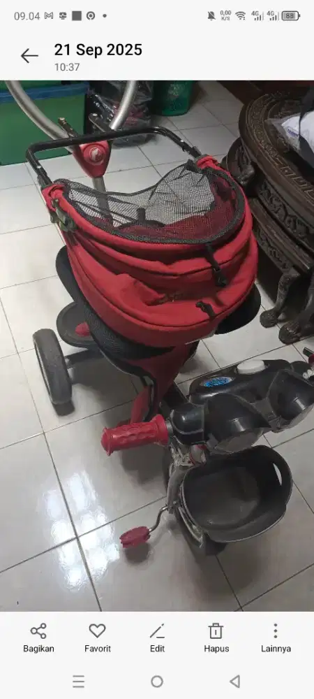 (Sale) Stroller Anak dan Sepeda Kondisi Bagus