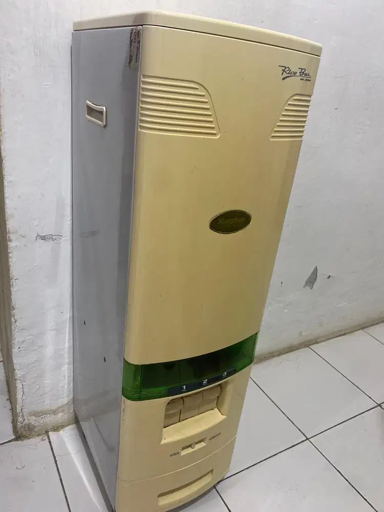 rice box tempat beras maspion
