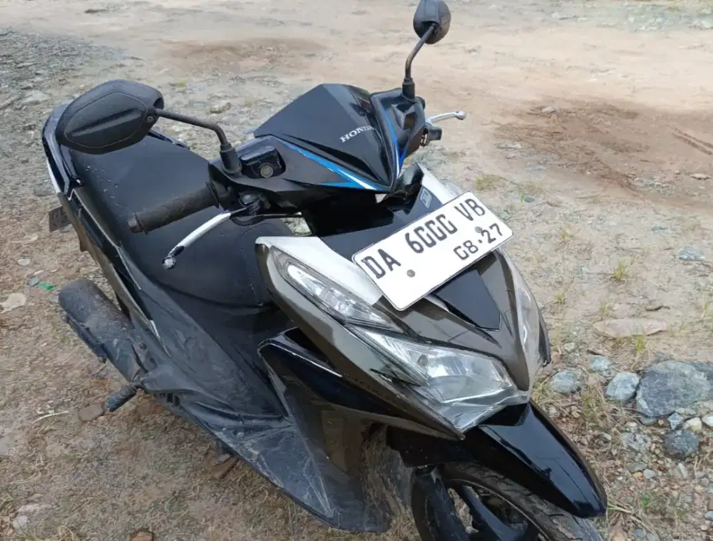 Jual vario 125 tahun 2012 surat lengkap
