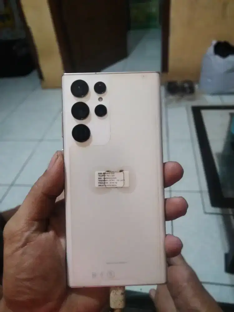 Samsung S22 Ultra 12/512 GB Fullset Sein