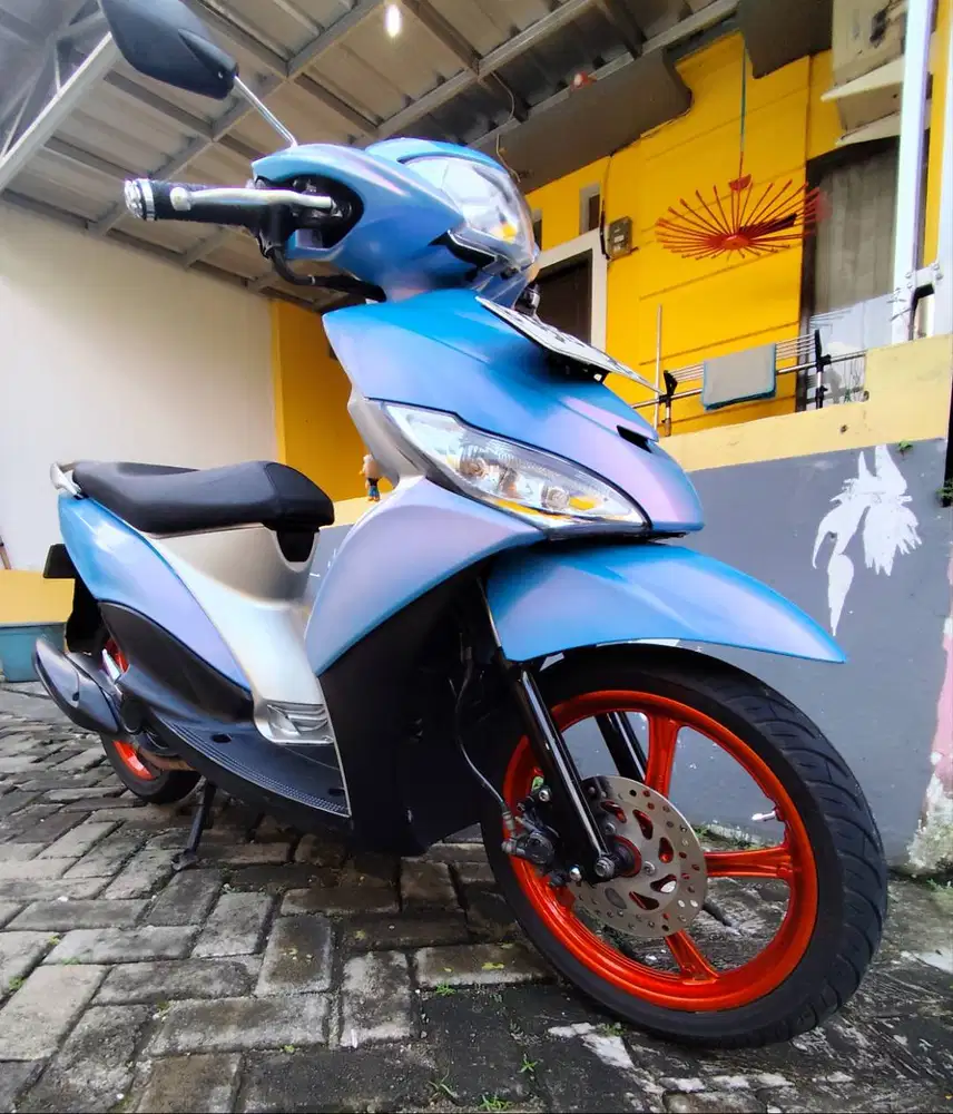 Mio J thn 2013, manis siap nongkrong