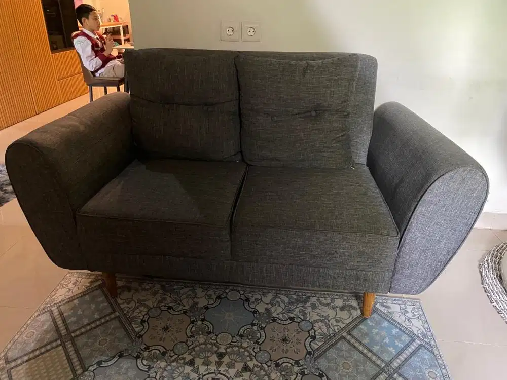 Sofa scandinavian preloved