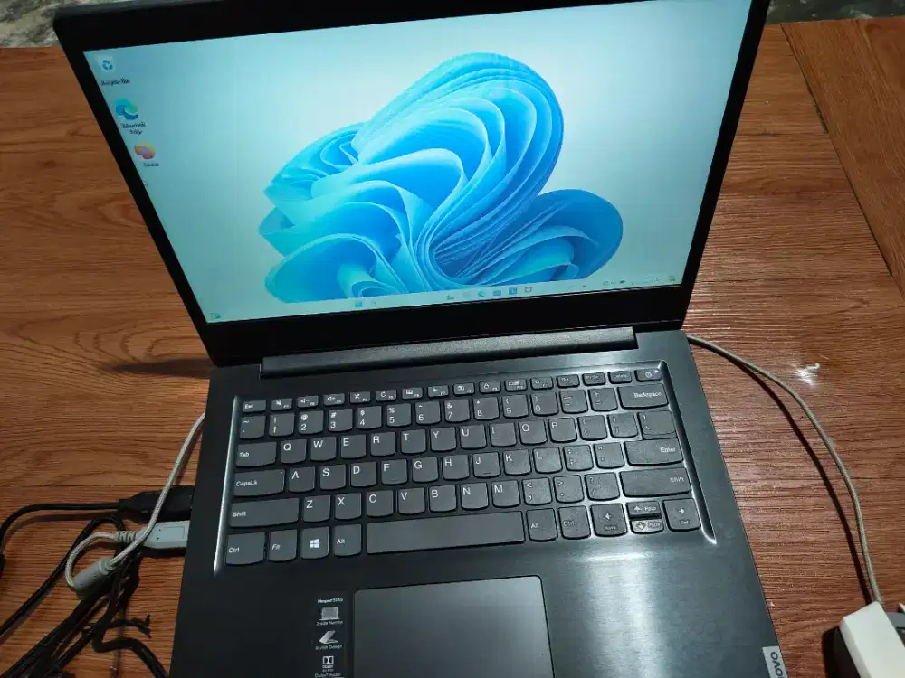 LAPTOP LENOVO IDEAPAD S145 - INTEL PENTIUM 5405U 4GB 256GB