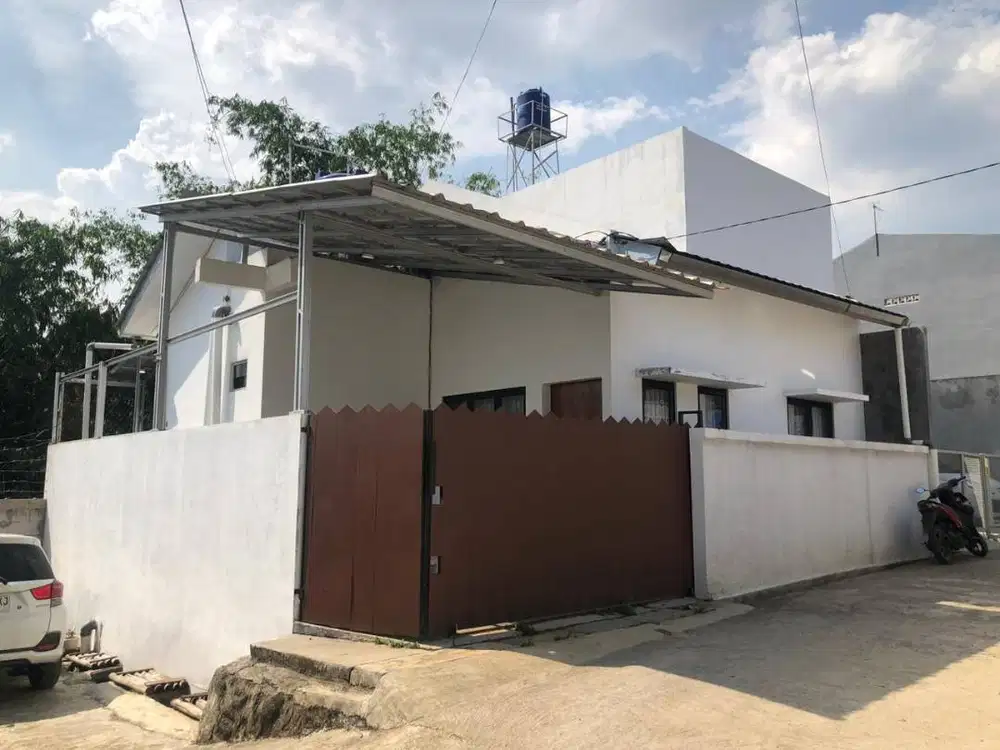 Rumah Minimalis di Cisasawi, Cihanjuang, Bandung