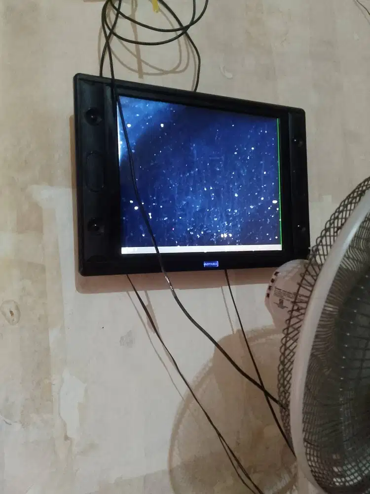 Jual tv lcd 20 merek aoyama