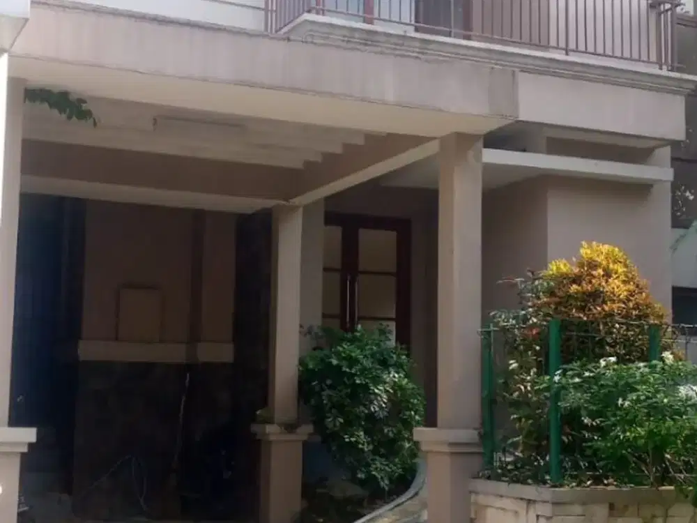 Rumah 2 Lantai Full Furnished Rancamaya Golf Estate Harga terbaik