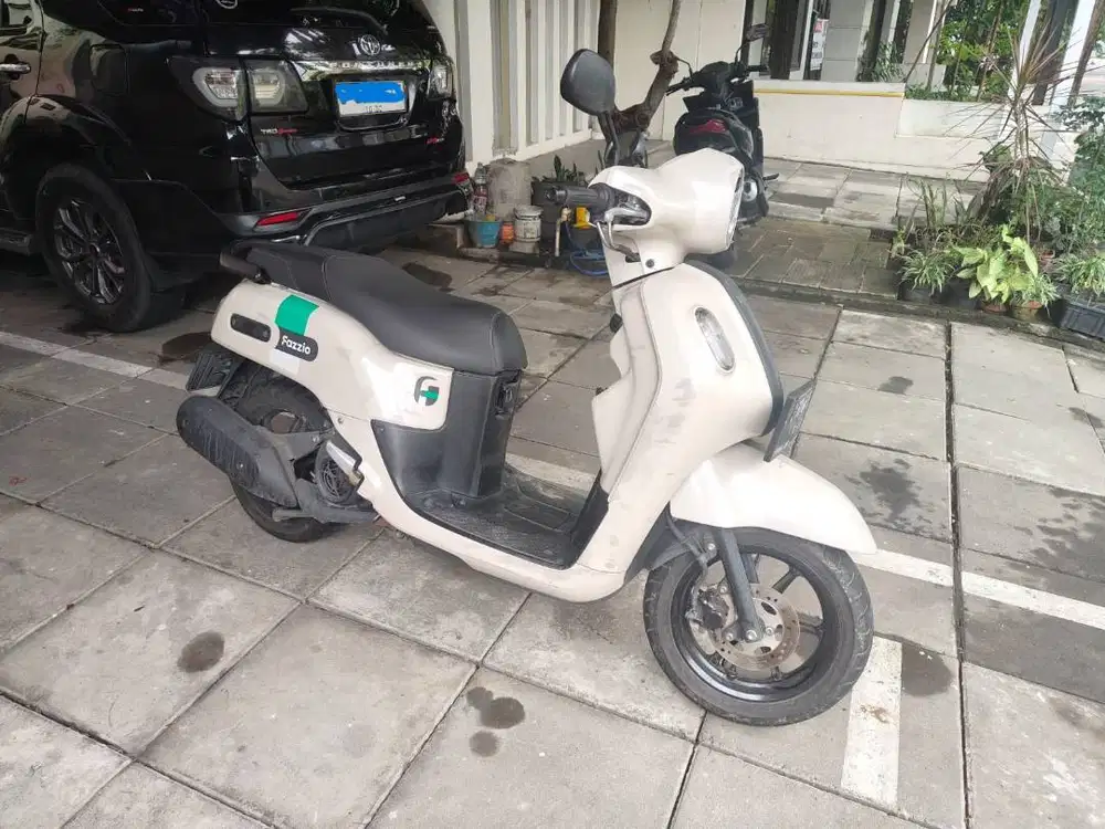 Fazzio 2022 KM rendah