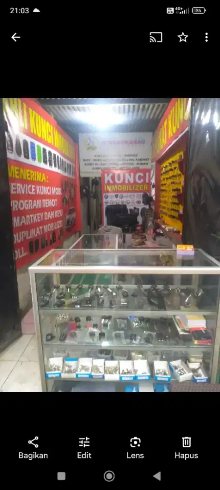 Ahli kunci minang kabau