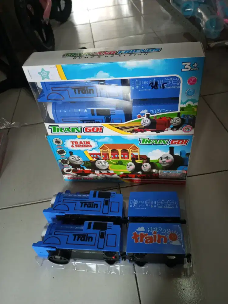 Mainan Anak Kereta Thomas Baterai