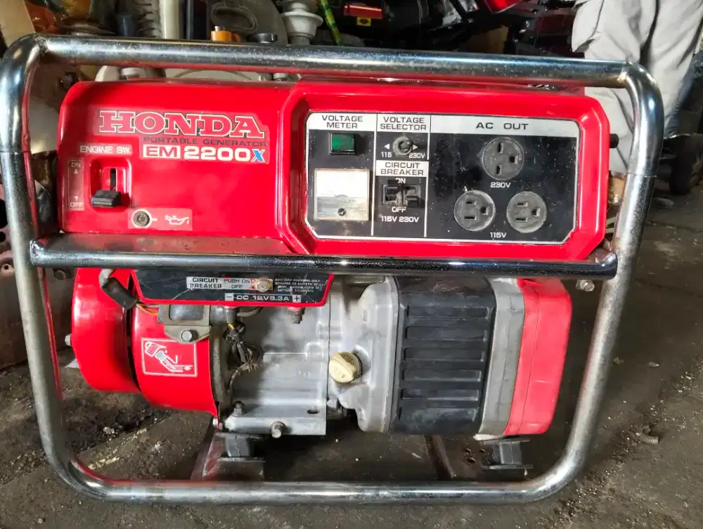 Genset Honda EM 2200 jepang