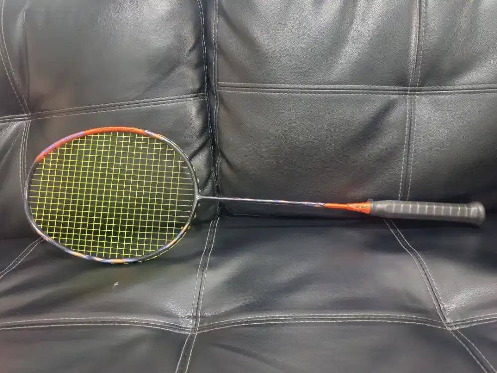 Raket badminton Yonex astrox 77pro original