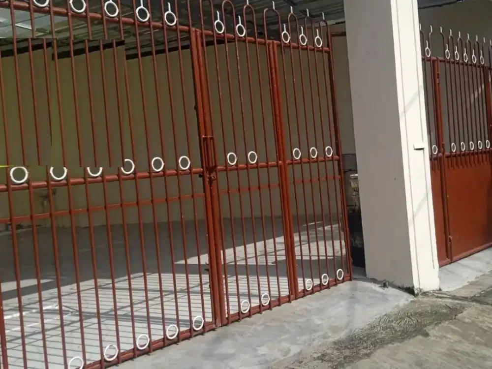 rumah disewakan raya pakis surabaya