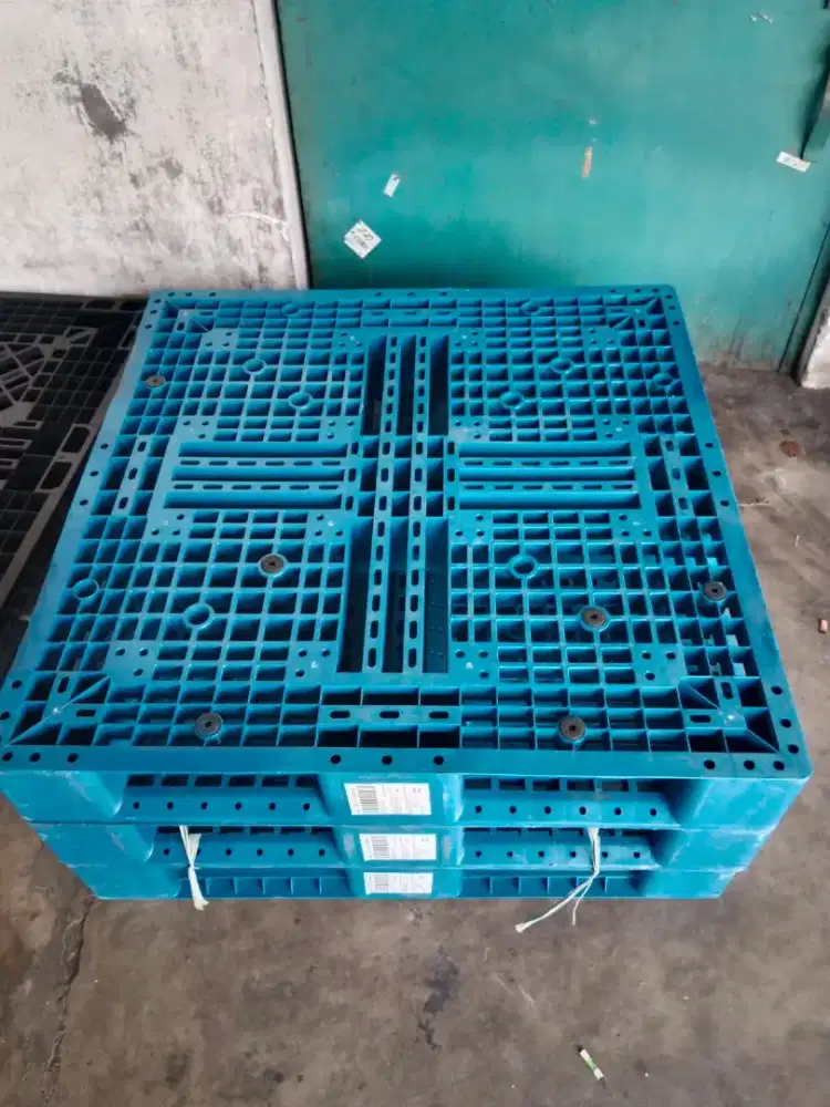Palet plastik new cocok skala industri