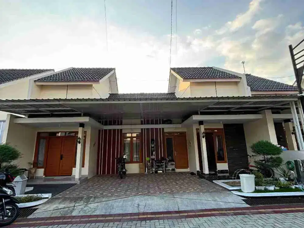 Rumah Cantik di solo baru Cluster