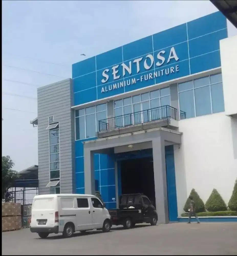 DICARI SEGERA CONTENT CREATOR