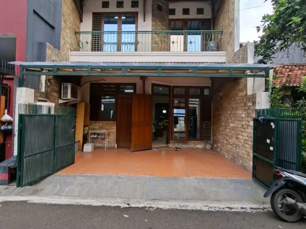 Dijual Rumah full furnish di rawamangun Lokasi jl ikan ikan