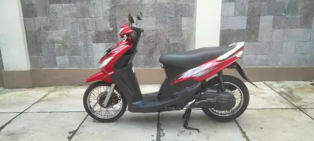 Mio smile 2010 si merah merona