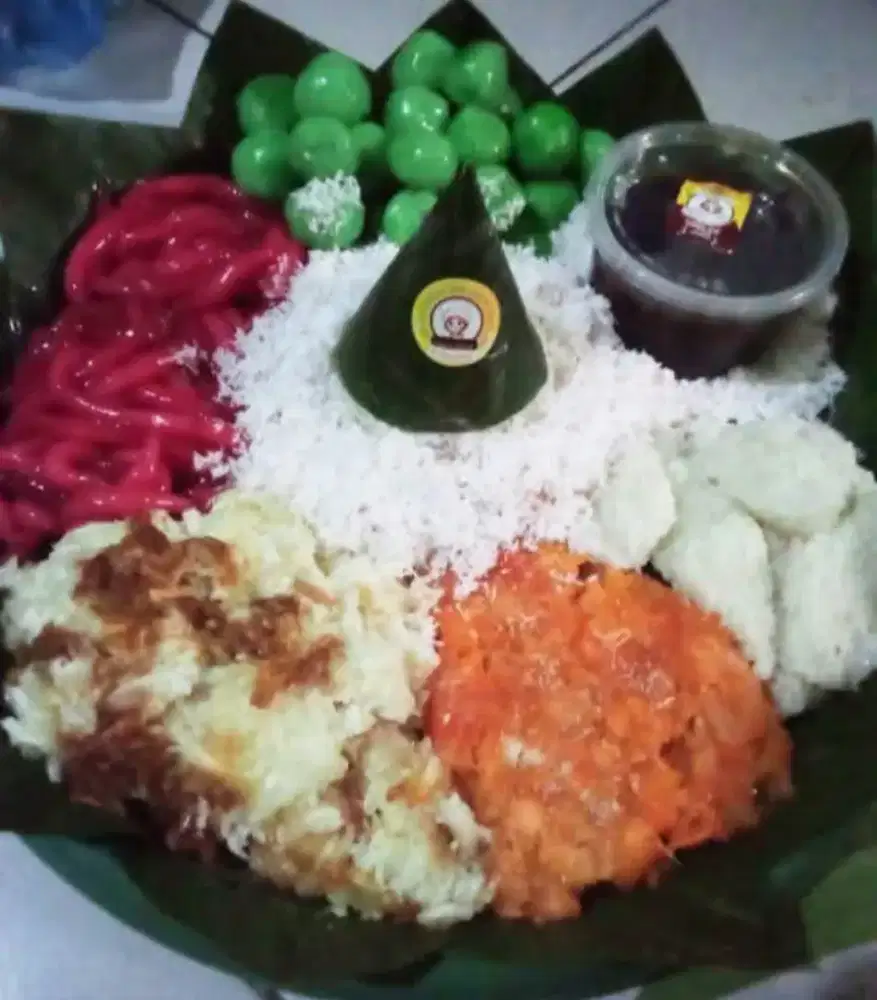 Tumpeng Jajan Pasar