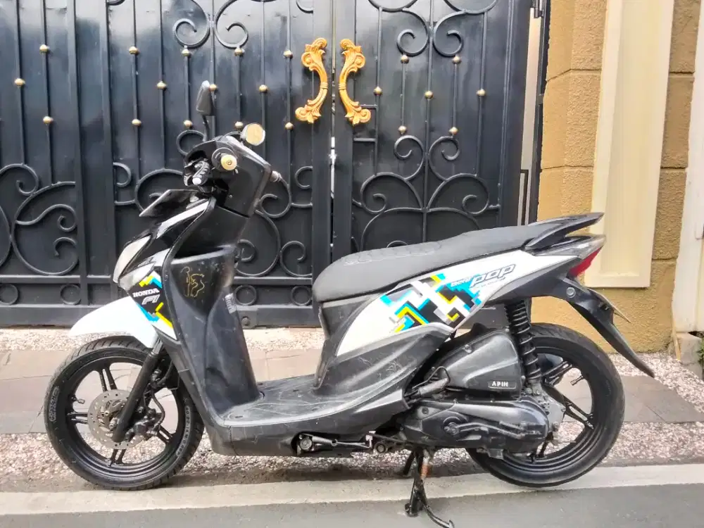 Honda Beat pop tahun 2018 surat surat komplit B dki