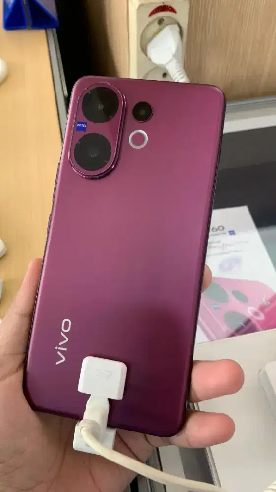 Vivo V60 5g , BISA KREDIT
