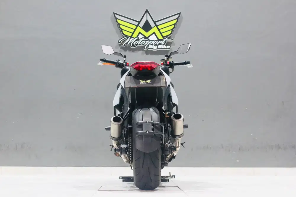 Kawasaki Z1000 ABS SE sugomi mulus terawat unit siap turing