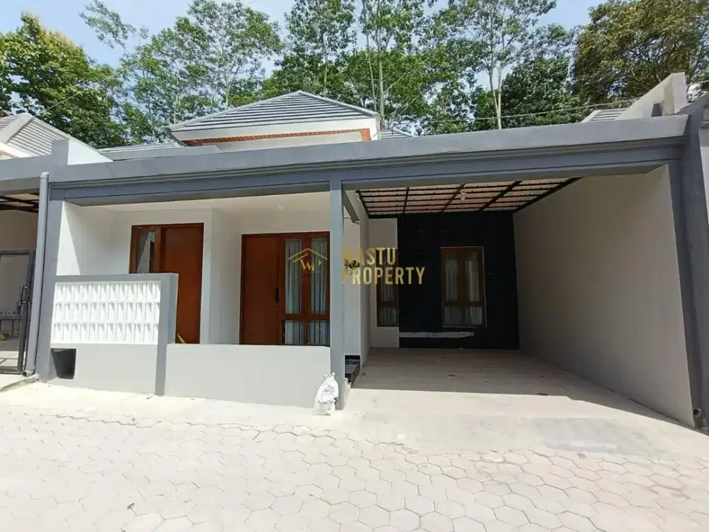 RUMAH MODERN SIAP HUNI DEKAT KE PASAR JANGKANG, NGEMPLAK, SLEMAN