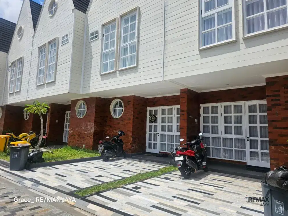 Rumah Cantik Siap Huni Disewakan, di Padangsambian Kelod Area