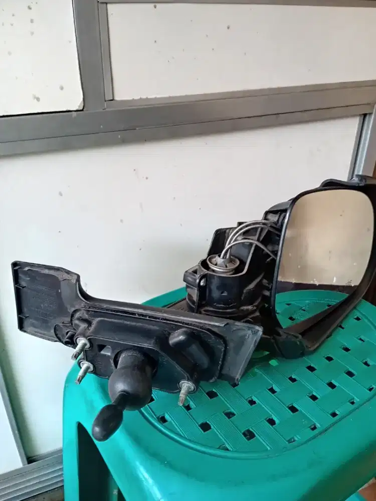 jual spion kanan Suzuki splash 2011