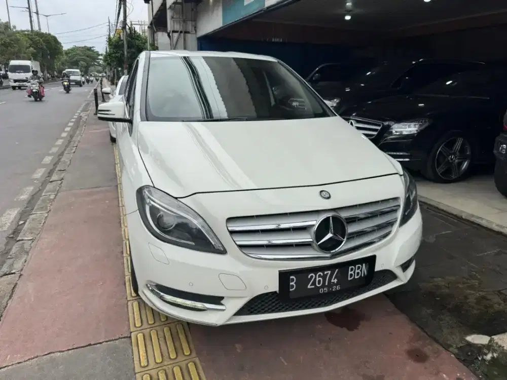 Mercy B200 sport th 2012 AT