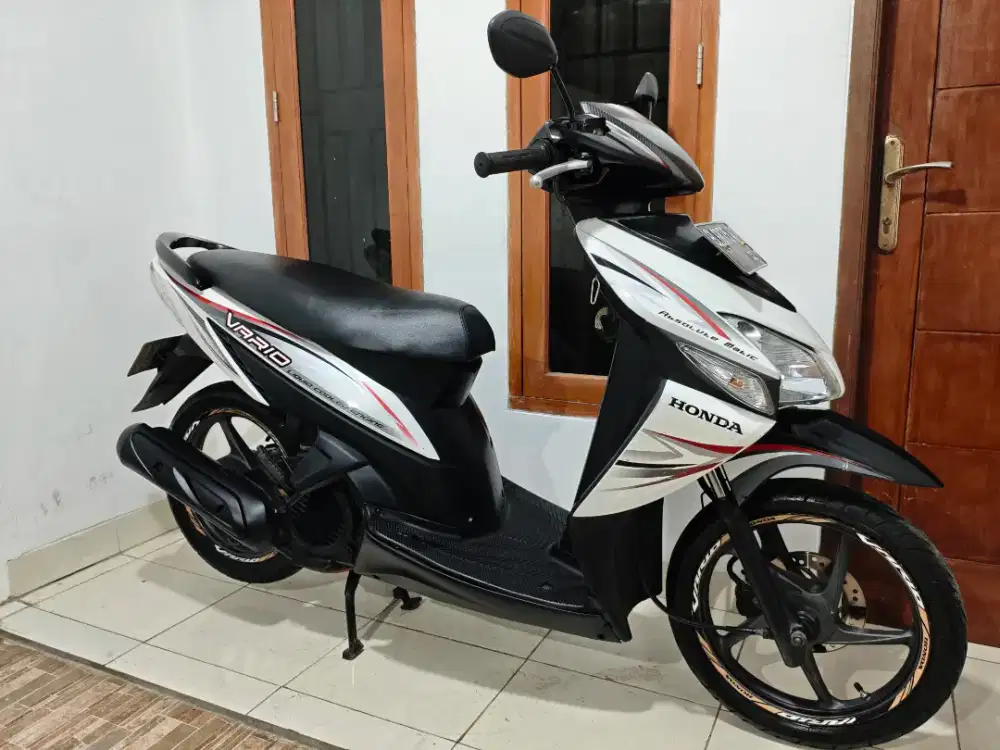 Honda Vario 110 Karbu Th 2014 Sehat Mulus Terawat Pajak Hidup
