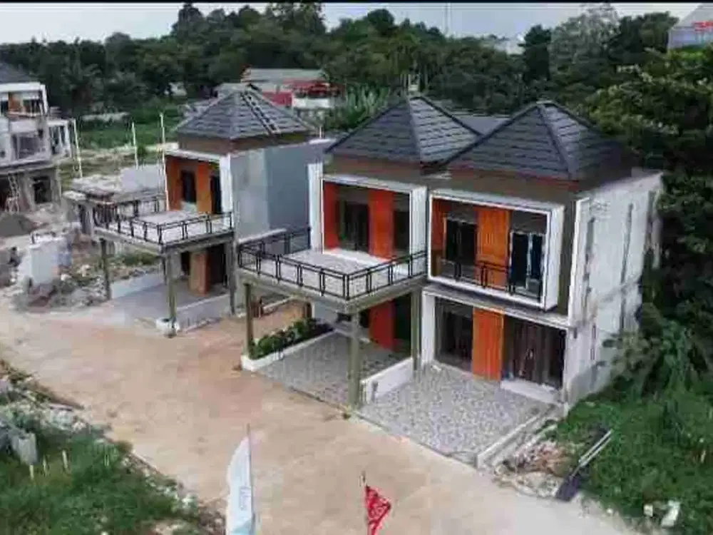Rumah cluster mewah premium lokasi pinggir jalan raya utama dijatiwarna cukup 5menit ke tol Jatiwarna Akses 2mobil lebar