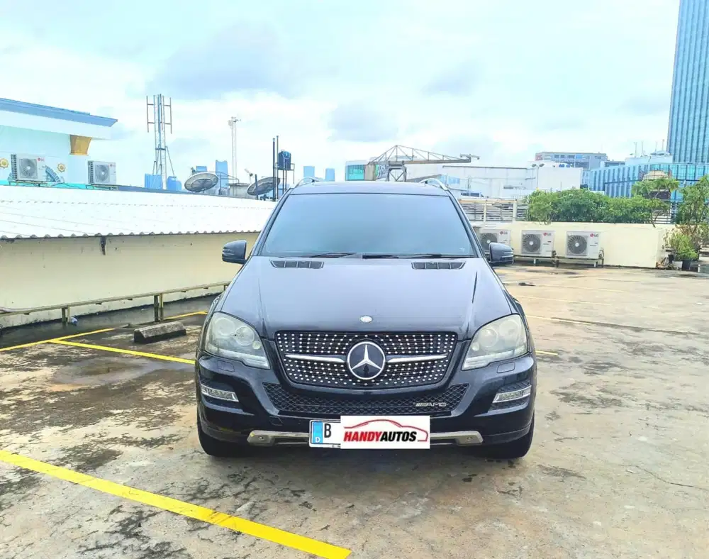 Mercedes Benz ML350 Grand Sunroof Tahun 2011 Automatic Hitam