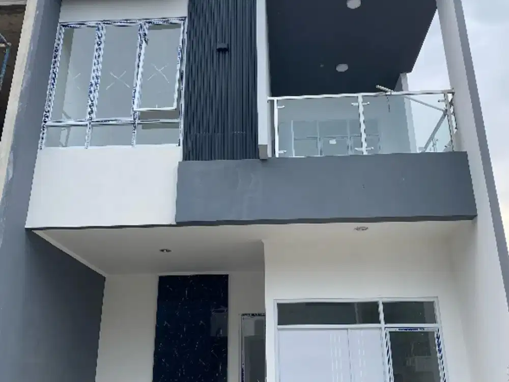 Rumah 2 Lantai Modern di PKP Ciracas 8 Menit ke LRT Ciracas Furnish