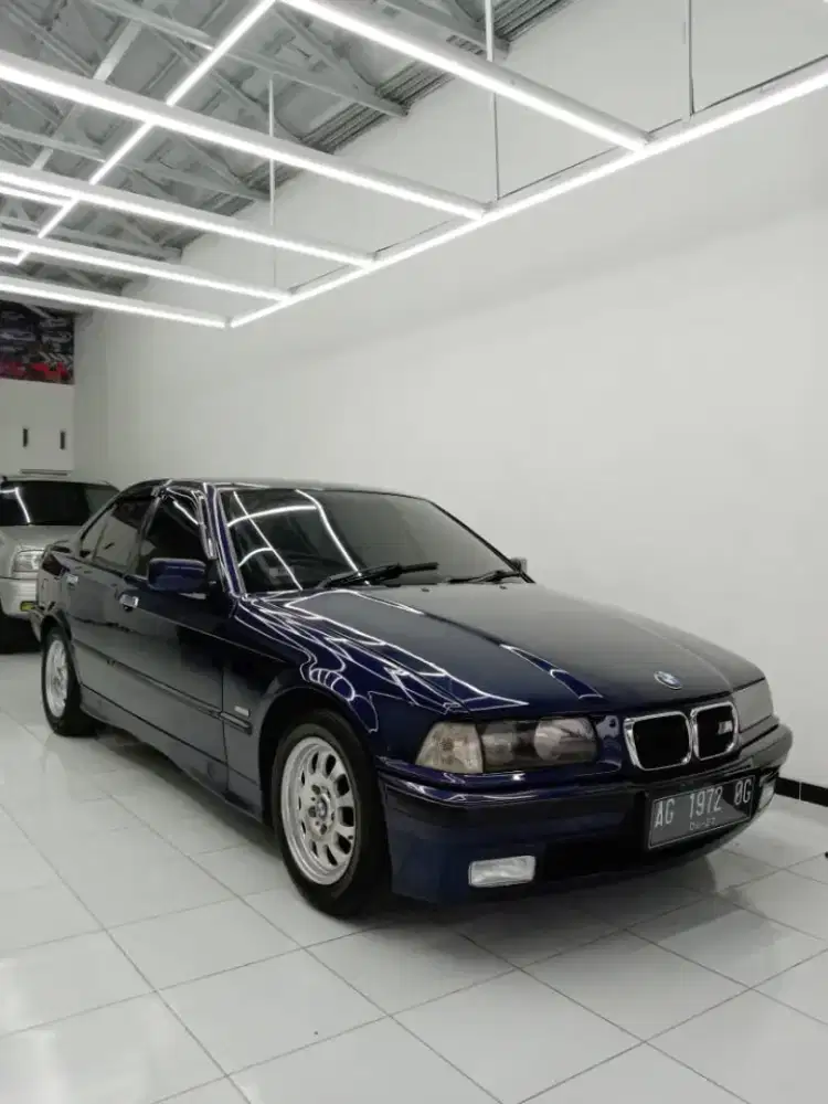 BMW 318i Manual 1998