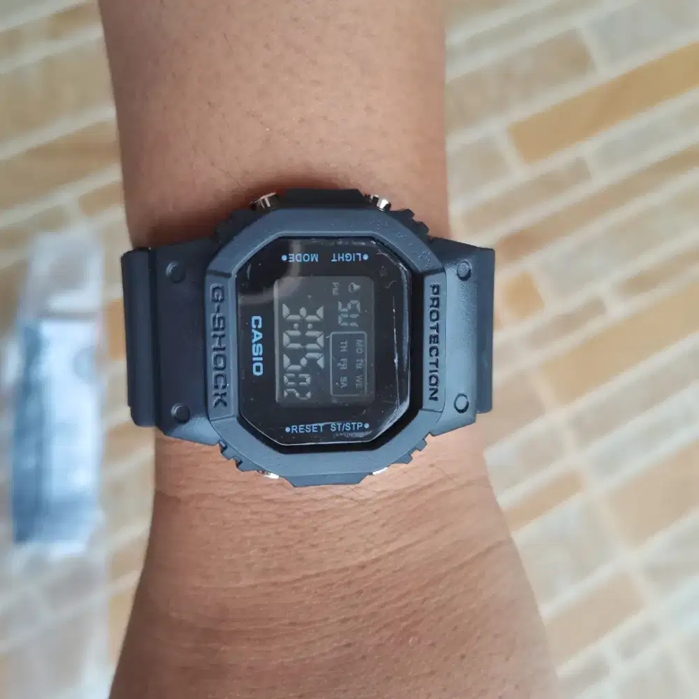 1248. JAM TANGAN CASIO GSHOCK WARNA HITAM  PRELOVED