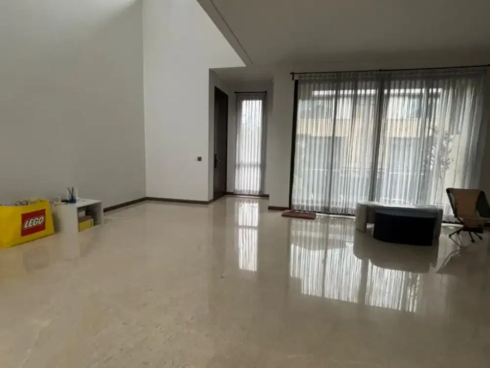 Jual Sewa Rumah Mewah Semifurnish di Cluster Zora Bsd Siap Huni