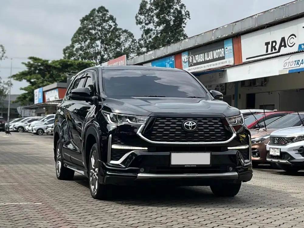 TOYOTA ZENIX Q 2.0 HYBRID MODELLISTA CVT 2024