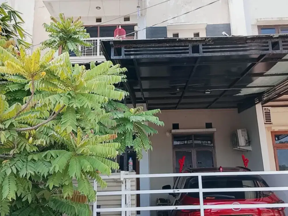 Rumah 2 Lantai Siap Huni di Sektor 1 Gading Serpong