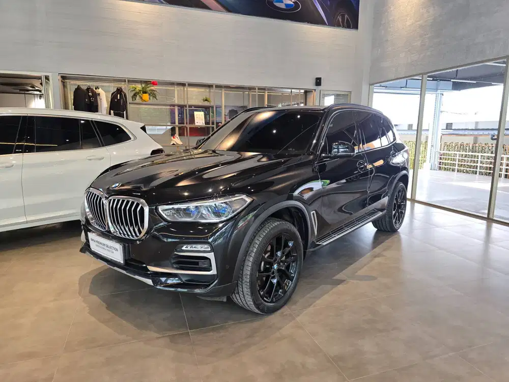 BMW X5 xDrive40i 2019, Free Service on s/d 2029.