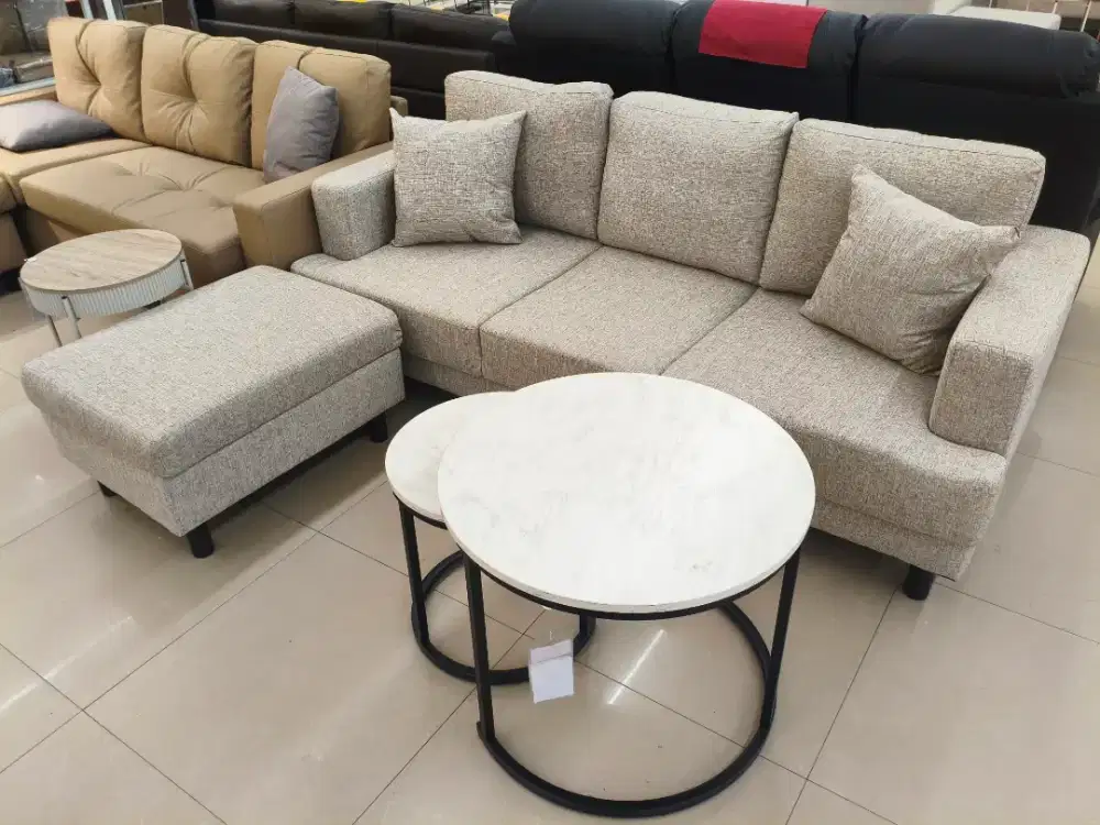Sofa Fabric 3 Seater dengan Ottoman – Nyaman & Modern