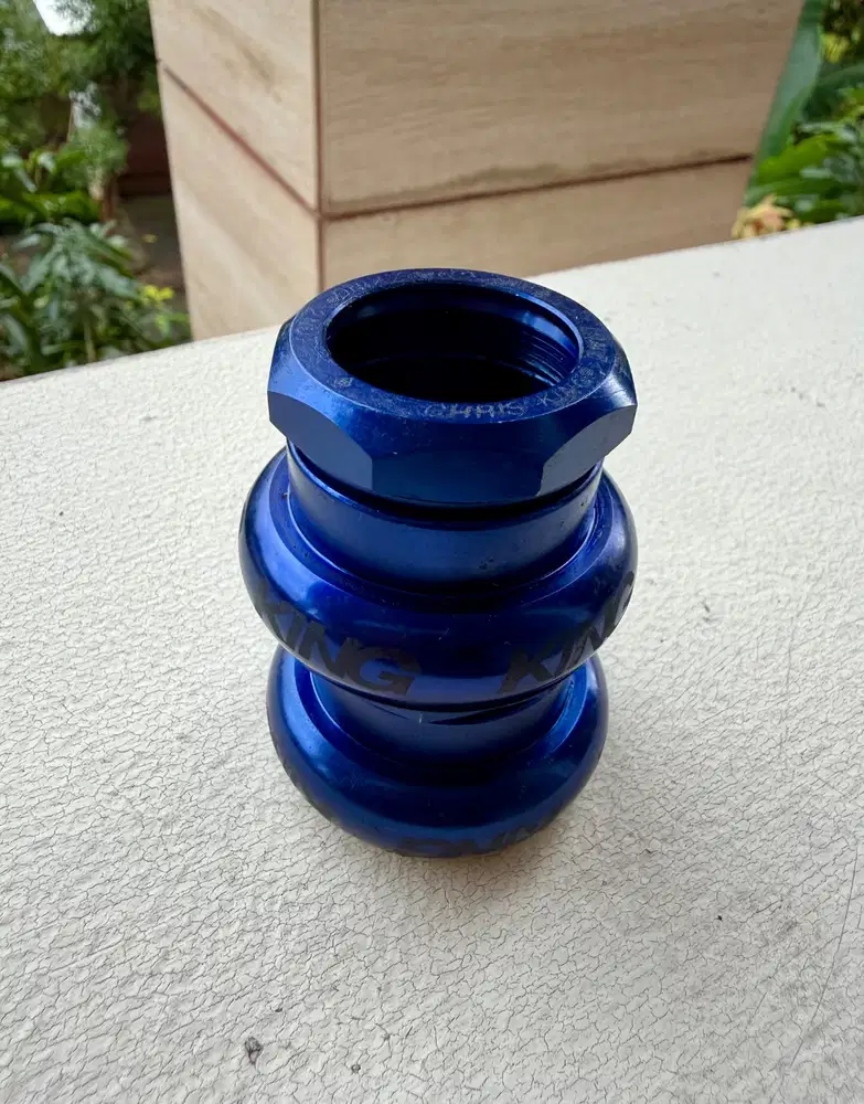 Headset Chris King Biru Buat Brompton