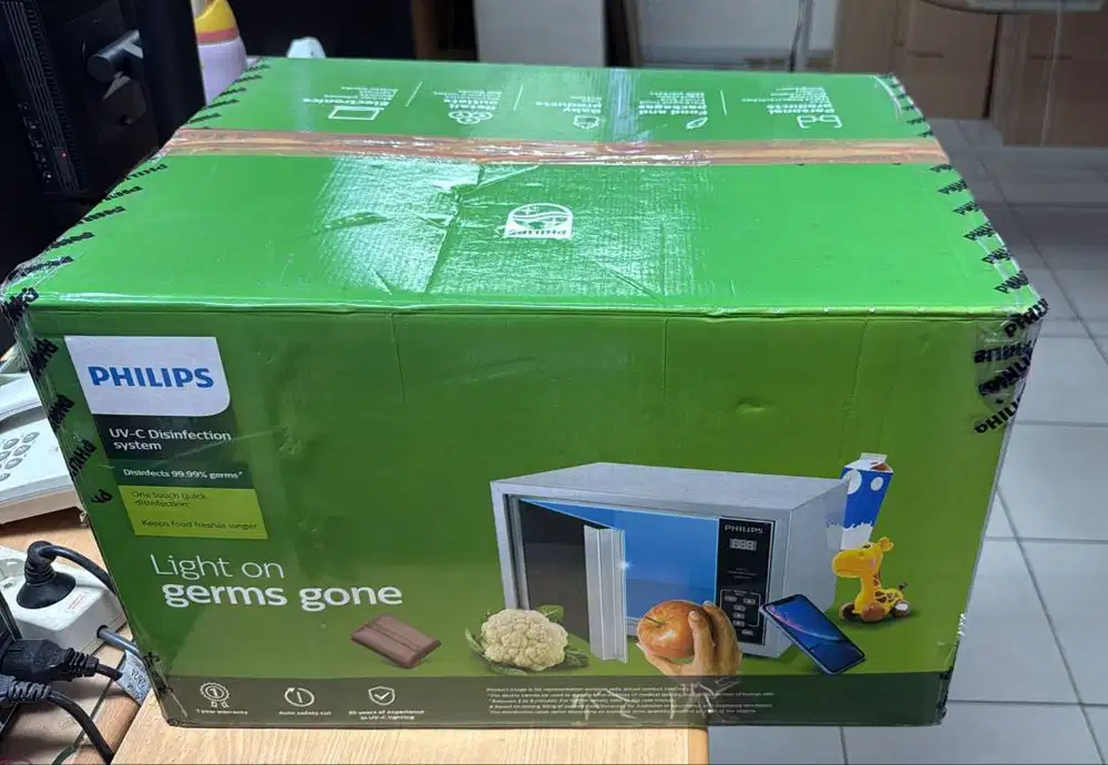 Philips UVC Disinfection Box 30L