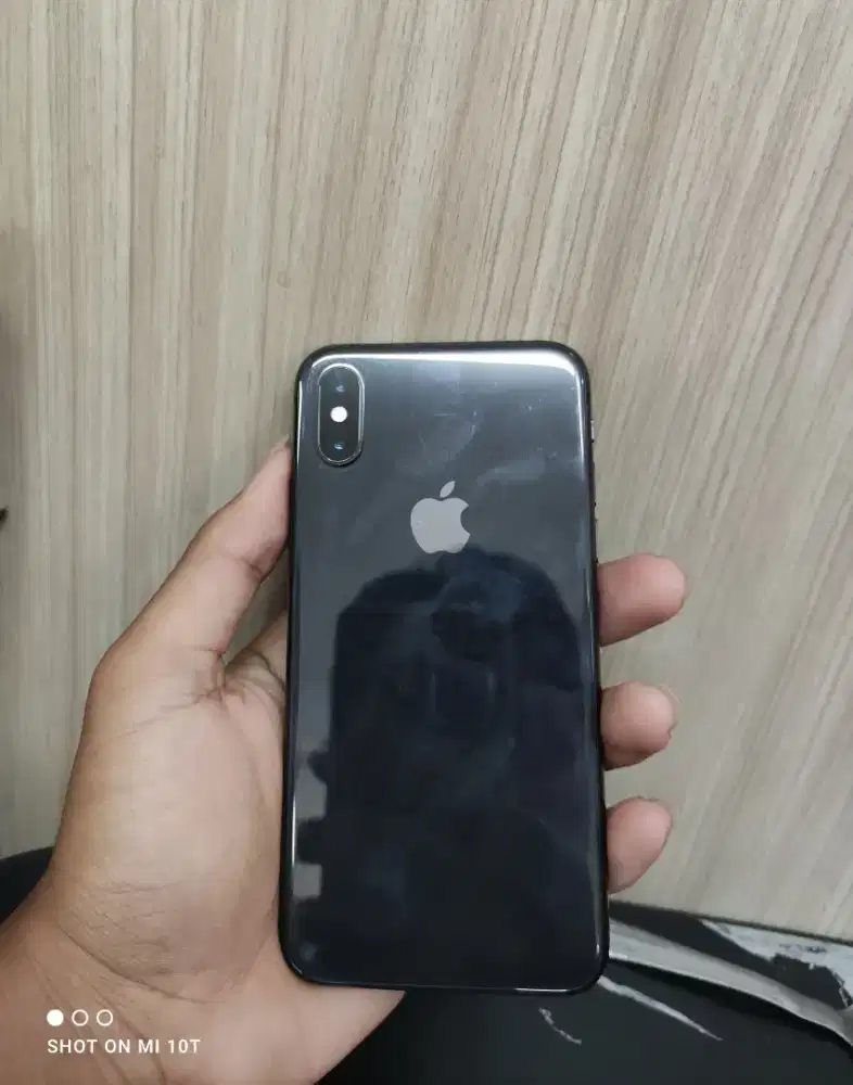 iPhone XS 64gb LL/A