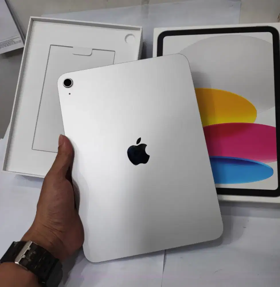 iPad 11 128GB Silver wifi only inter fullset