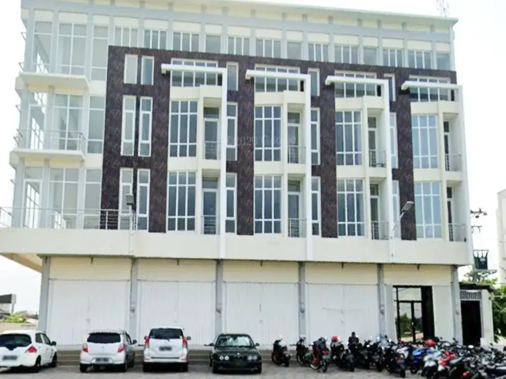 Ruko siap pakai di Bizpark - Madukoro