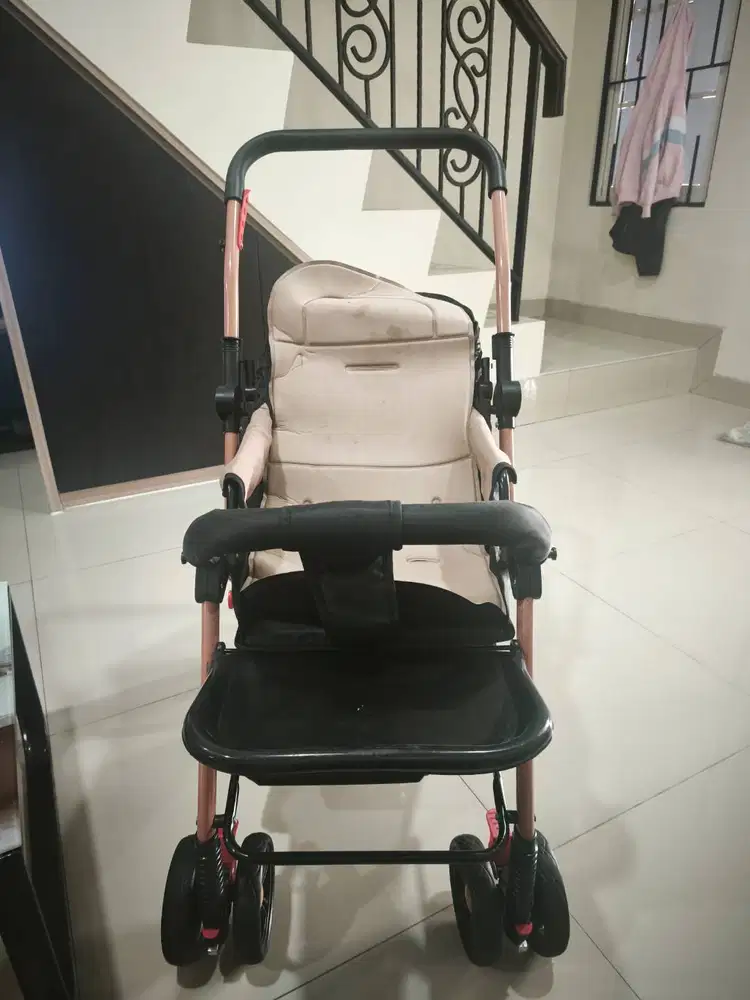Dijual STROLLER bekas