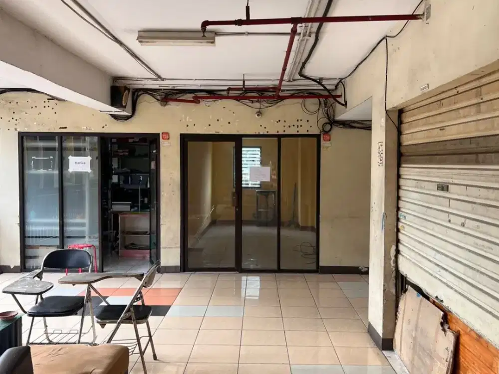 Dijual Kios Komersial di Apartemen Gateway Cicadas Bandung