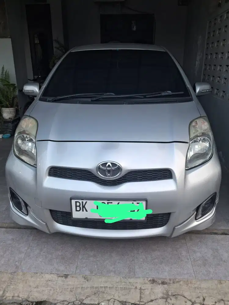 Toyota Yaris 2012 Bensin